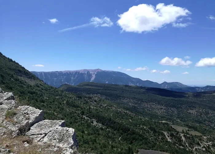 La Plume Du Ventoux 305 *